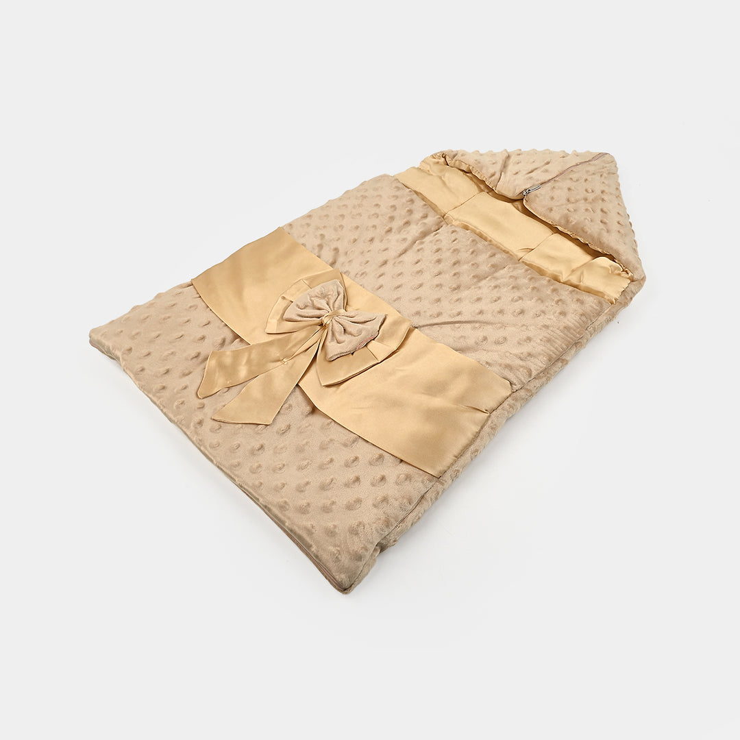 Kidzo Poppy Seed Hooded Carry Nest