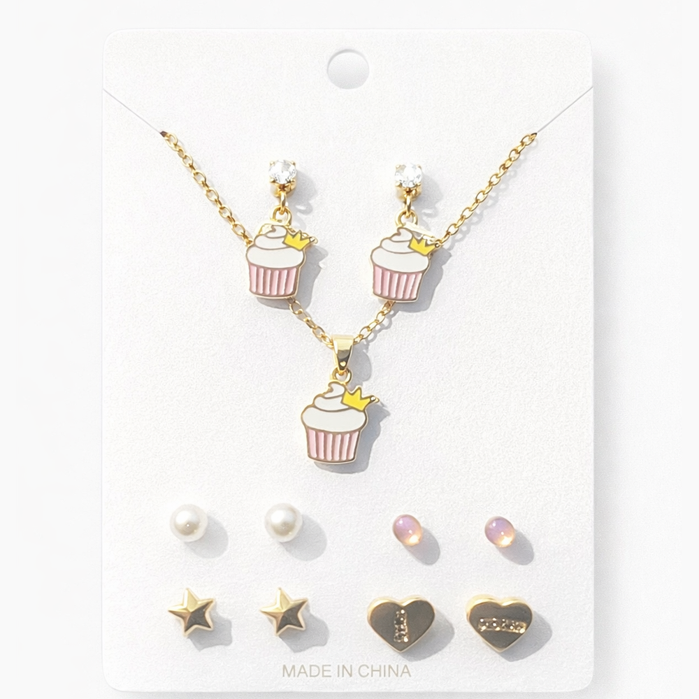 Locket and tops jewellery set