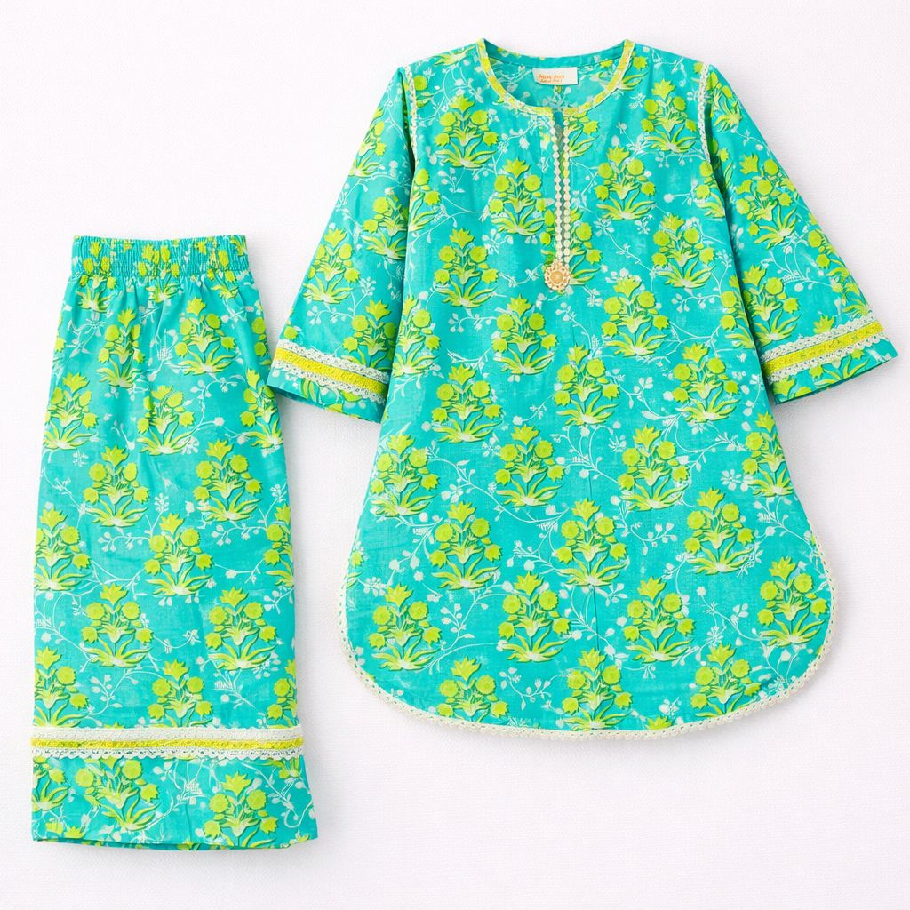 GIRLS PRINTED SALWAR KAMEEZ Chand Tara Store