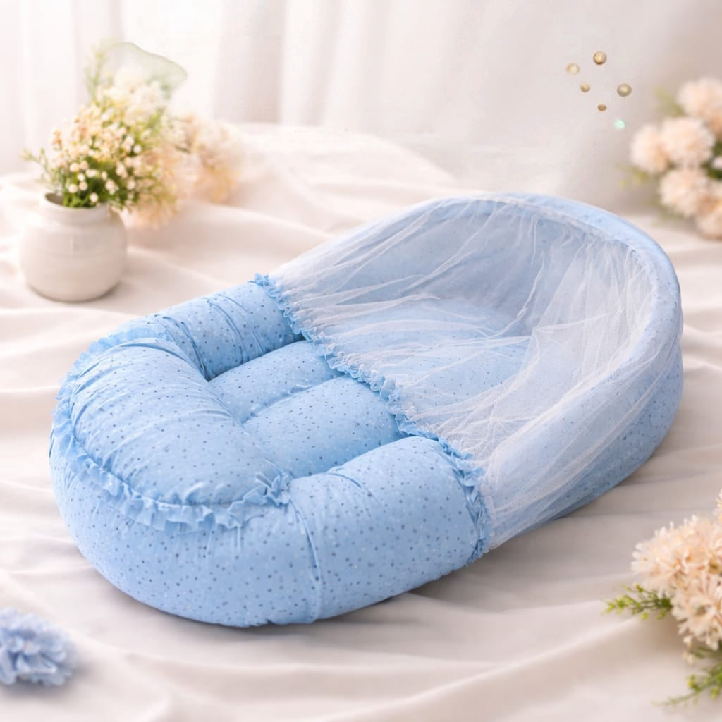 BABY SLEEPING NEST WITH MOSQUITO